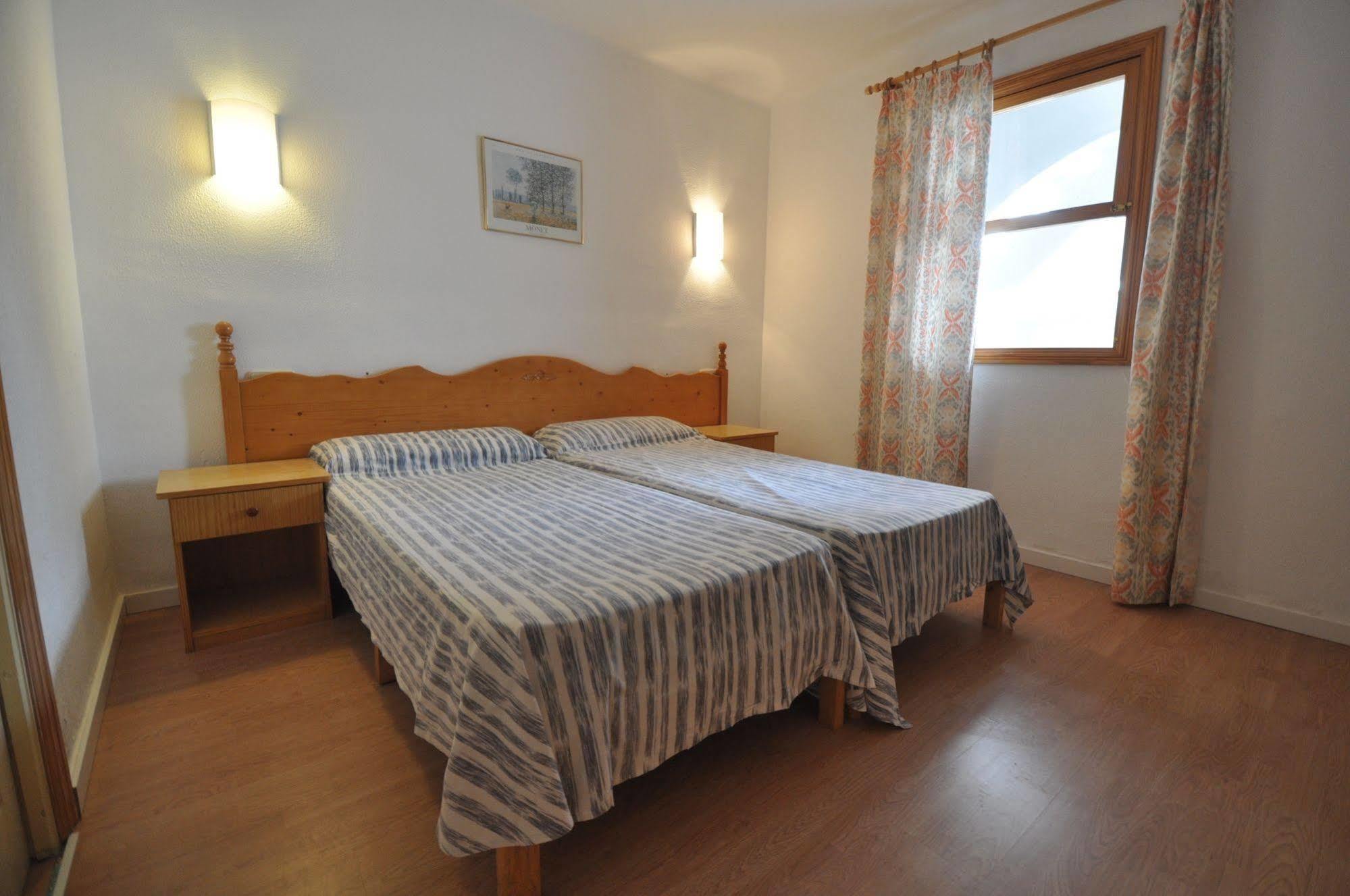 Apartamentos Cala D'Or Park Palma Kültér fotó